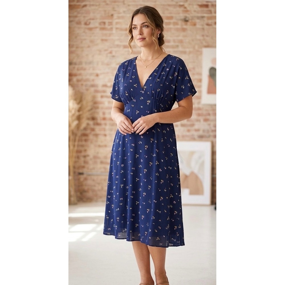 ModCloth Navy Blue Floral Midi Dress Size M V-Neck Flutter Sleeve Rayon‎